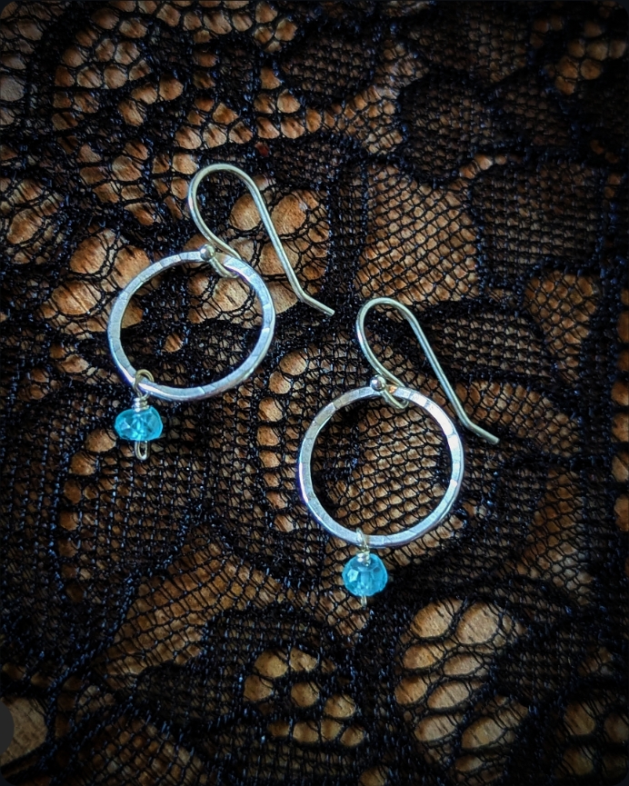 Mini Hoop Earrings with Maxi Cif Designs